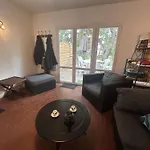 Maison Familiale Pour 8 Avec Terrasse, A 300m De La - - Fr-1-224b-228